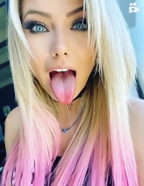 Video thumbnail for Alexa Bliss Video Exposed - Nude AI Celebs
