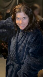 Video thumbnail for Alexandra Daddario AI Generated Video - Nude AI Celebs