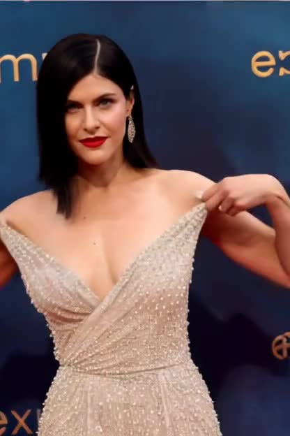 Video thumbnail for Alexandra Daddario AI Video Generated - Nude AI Celebs