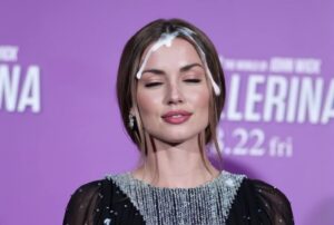 Video thumbnail for Ana de Armas Neural Fake AI Video - Nude AI Celebs