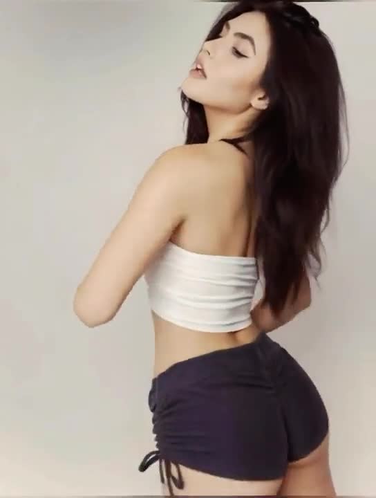 Video thumbnail for Andrea Botez AI Video Clone - Nude AI Celebs