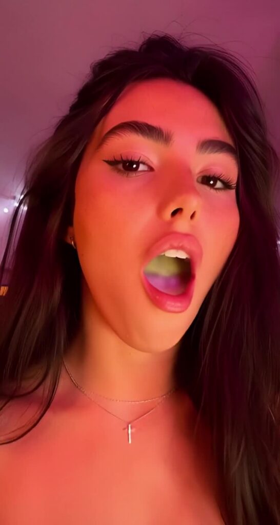 Video thumbnail for Andrea Botez AI Video Digital Emulated - Nude AI Celebs