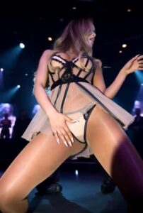 Video thumbnail for Ariana Grande AI Video Digital - Nude AI Celebs