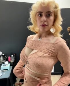 Video thumbnail for Billie Eilish AI Video Rendering - Nude AI Celebs