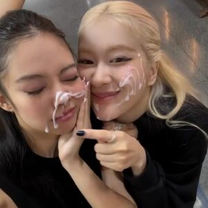 Video thumbnail for Blackpink AI Video Digital Virtual Synthetic - Nude AI Celebs