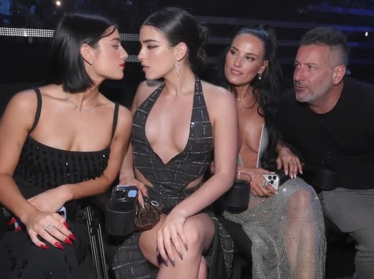 Video thumbnail for ‘Amelio AI Video Digital Face-Swap - Nude AI Celebs