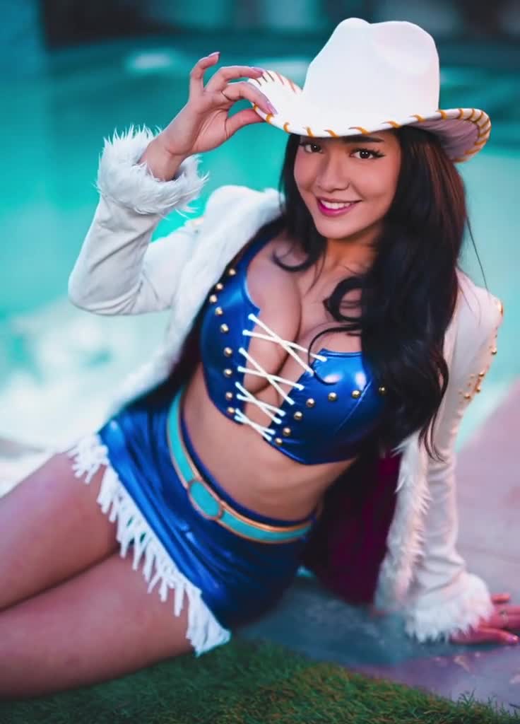 Video thumbnail for Cinnabrit AI-Engineered Video Content - Nude AI Celebs