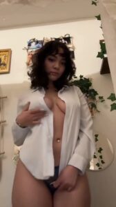 Video thumbnail for Cinnabrit AI Video Virtual Illusion - Nude AI Celebs
