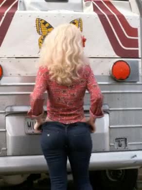 Video thumbnail for Dolly Parton Deepfake AI Video - Nude AI Celebs
