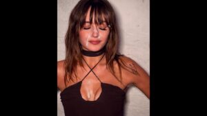 Video thumbnail for Ella Purnell AI Video Digital Manufactured - Nude AI Celebs