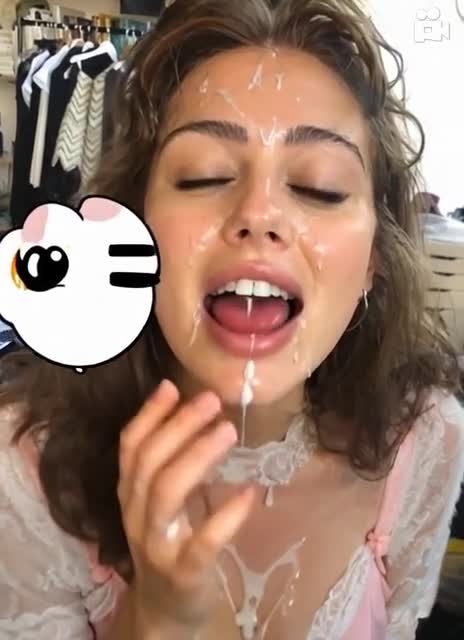 Video thumbnail for Ella Purnell AI Video Digital Virtual Doppelganger Tech - Nude AI Celebs