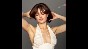 Video thumbnail for Ella Purnell AI Video Mimicry - Nude AI Celebs
