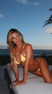Video thumbnail for Emily Elizabth AI Video Emulation - Nude AI Celebs