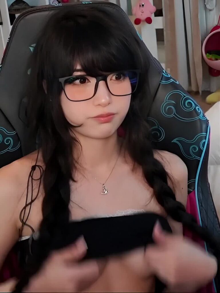 Video thumbnail for Emiru AI Video Simulation - Nude AI Celebs
