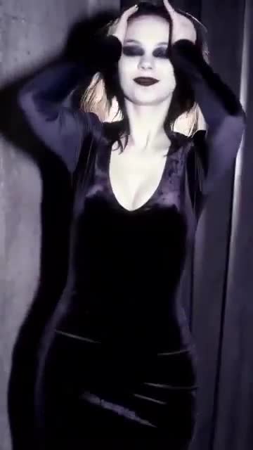 Video thumbnail for Emma Meyers Naked AI Video - Nude AI Celebs