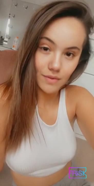 Video thumbnail for Emma Raducanu AI Video Digital Re-creation - Nude AI Celebs