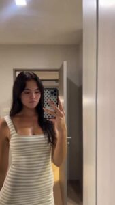 Video thumbnail for Emma Raducanu Face-Swap AI Video - Nude AI Celebs