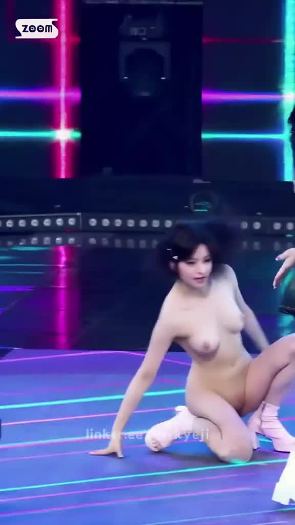 Video thumbnail for Fake – Itzy JYP GroupK-pop - Nude AI Celebs