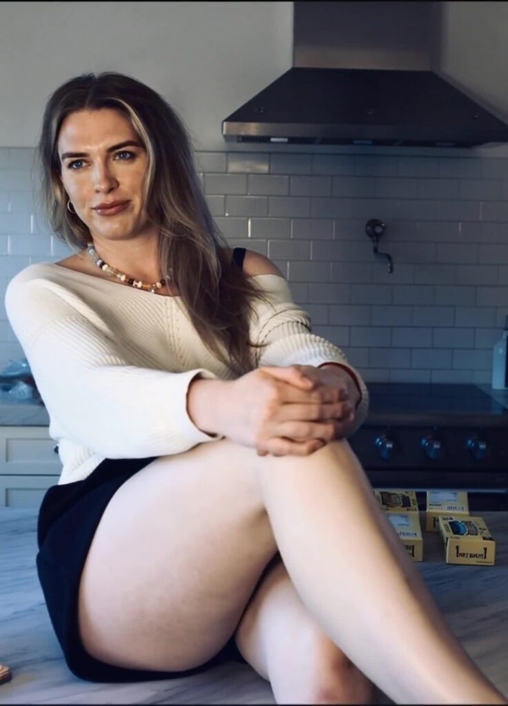 Video thumbnail for Fake – QTCinderella – - Nude AI Celebs