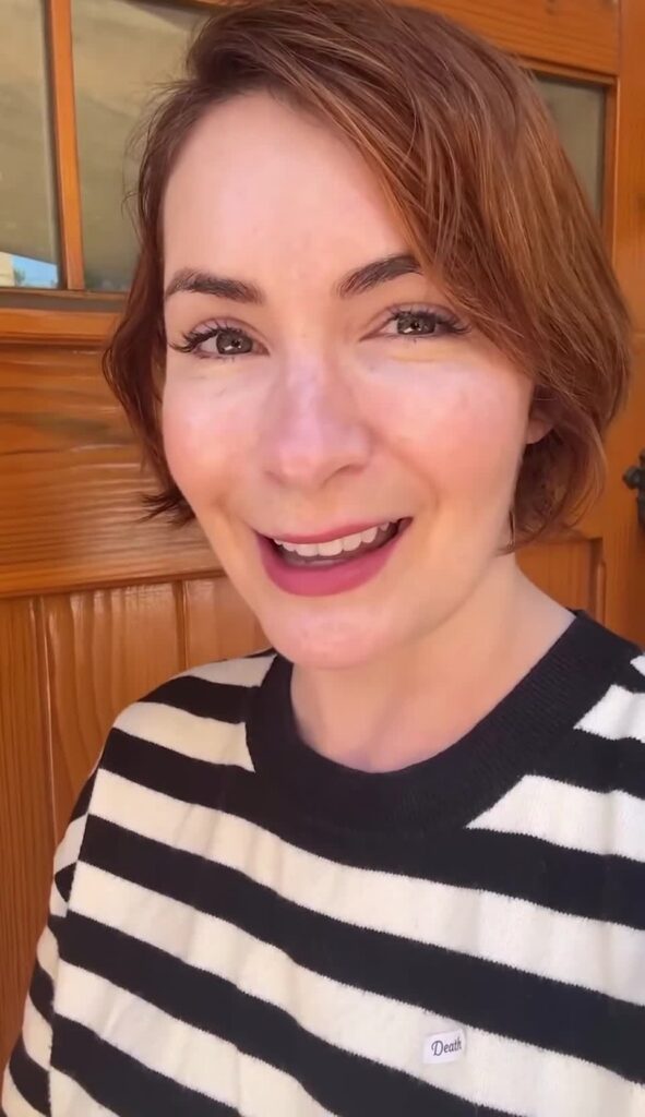 Video thumbnail for Felicia Day AI Video Digital Exposed - Nude AI Celebs