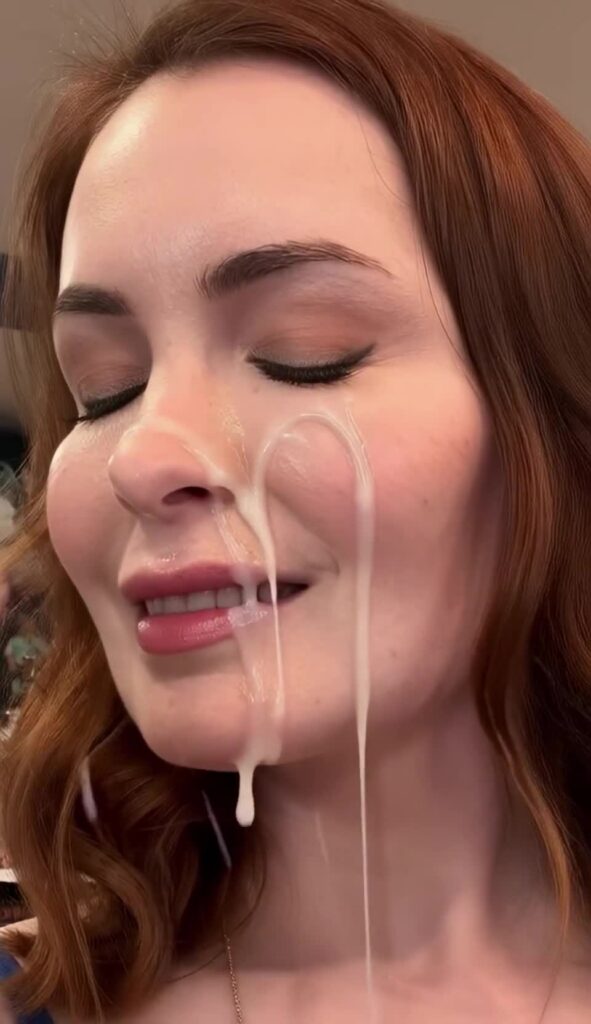 Video thumbnail for Felicia Day Morphing AI Video - Nude AI Celebs