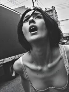 Video thumbnail for Gracie Abrams AI-Crafted Video - Nude AI Celebs