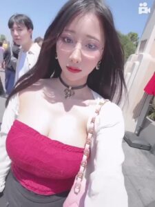Video thumbnail for Haneame AI Video Clone - Nude AI Celebs