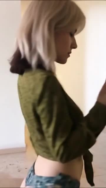 Video thumbnail for Hayley Williams AI Virtual Video - Nude AI Celebs