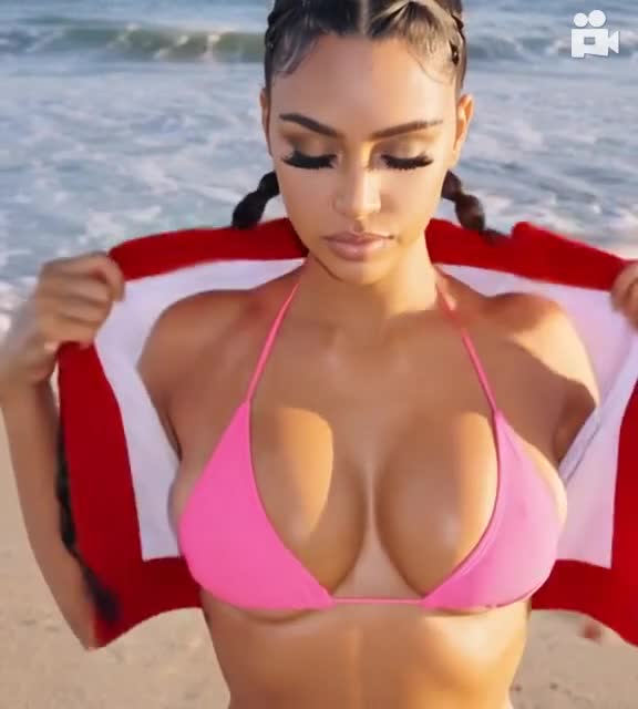 Video thumbnail for Kim Kardashian AI Video Digital Face-Swap - Nude AI Celebs