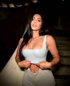 Video thumbnail for Kim Kardashian Naked AI Video - Nude AI Celebs