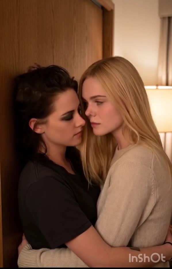 Video thumbnail for Kristen Stewart Naked AI Video - Nude AI Celebs