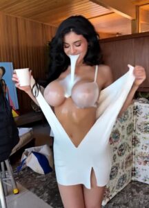 Video thumbnail for Kylie Jenner Morphing AI Video - Nude AI Celebs