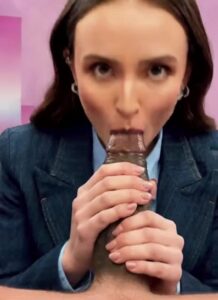 Video thumbnail for Larissa Manoela AI Video Exposed - Nude AI Celebs