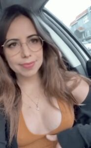 Video thumbnail for Laura Bailey AI Video Replica - Nude AI Celebs