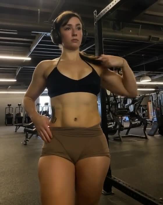 Video thumbnail for Lean Beef Patty Digital AI Video - Nude AI Celebs