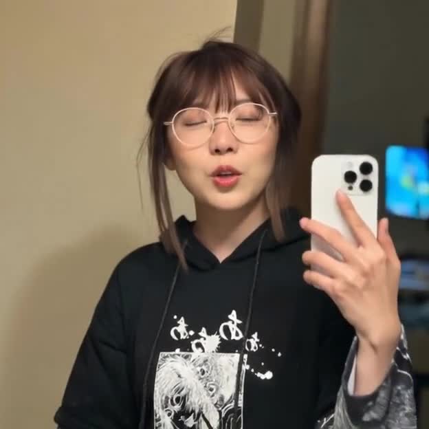 Video thumbnail for LilyPichu AI-Emulated Video Content - Nude AI Celebs
