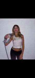 Video thumbnail for Maddie Ziegler Generated AI Video - Nude AI Celebs