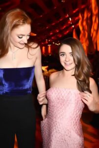 Video thumbnail for Maisie Williams AI Video Digital Rendering - Nude AI Celebs