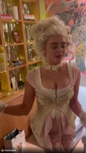 Video thumbnail for Maisie Williams AI Video Emulation - Nude AI Celebs