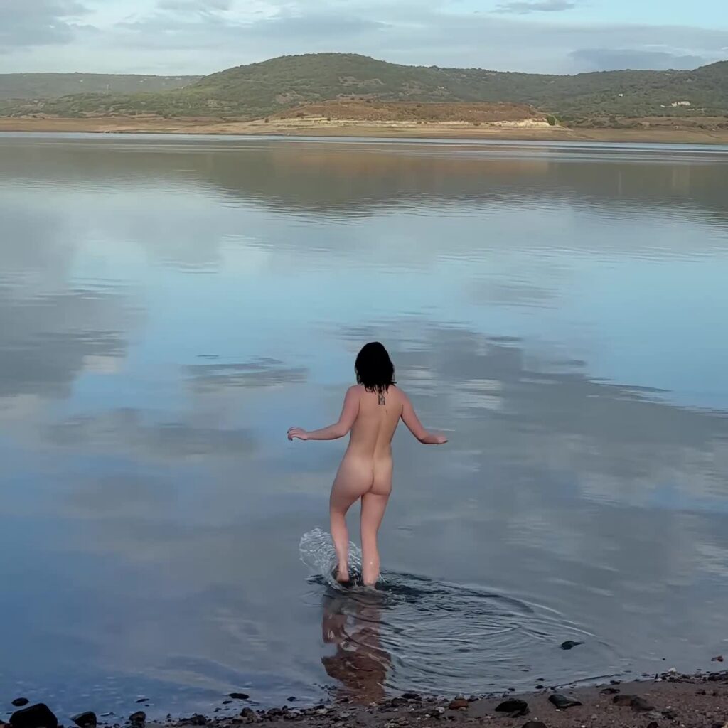 Video thumbnail for Maisie Williams AI Video Fake - Nude AI Celebs