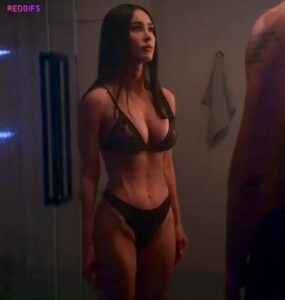 Video thumbnail for Megan Fox AI Video Fake - Nude AI Celebs