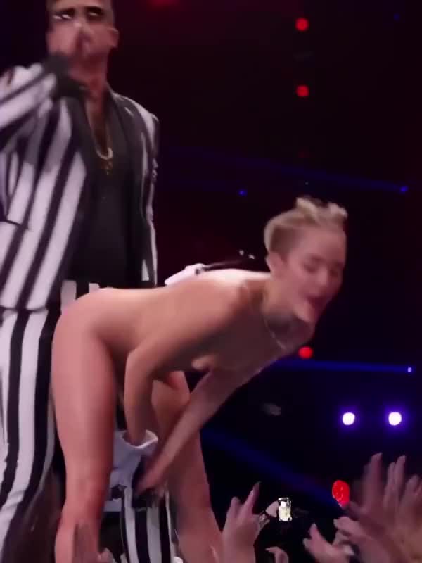 Video thumbnail for Milley Cyrus Computer Created AI Video - Nude AI Celebs