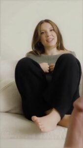 Video thumbnail for Millie Bobby Brown AI‑Video Digital Virtual Synthetic Tech - Nude AI Celebs