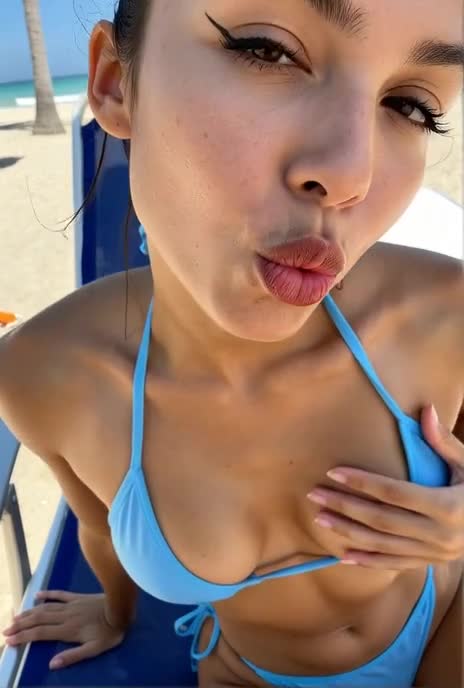 Video thumbnail for Olivia Rodrigo AI Video Emulation - Nude AI Celebs