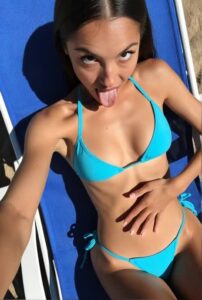 Video thumbnail for Olivia Rodrigo AI Video Mimicry - Nude AI Celebs