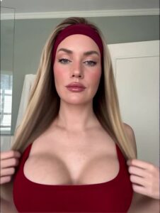 Video thumbnail for Paige Spiranac Morphing AI Video - Nude AI Celebs