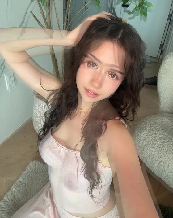 Video thumbnail for Pokimane AI Synthesized Video - Nude AI Celebs