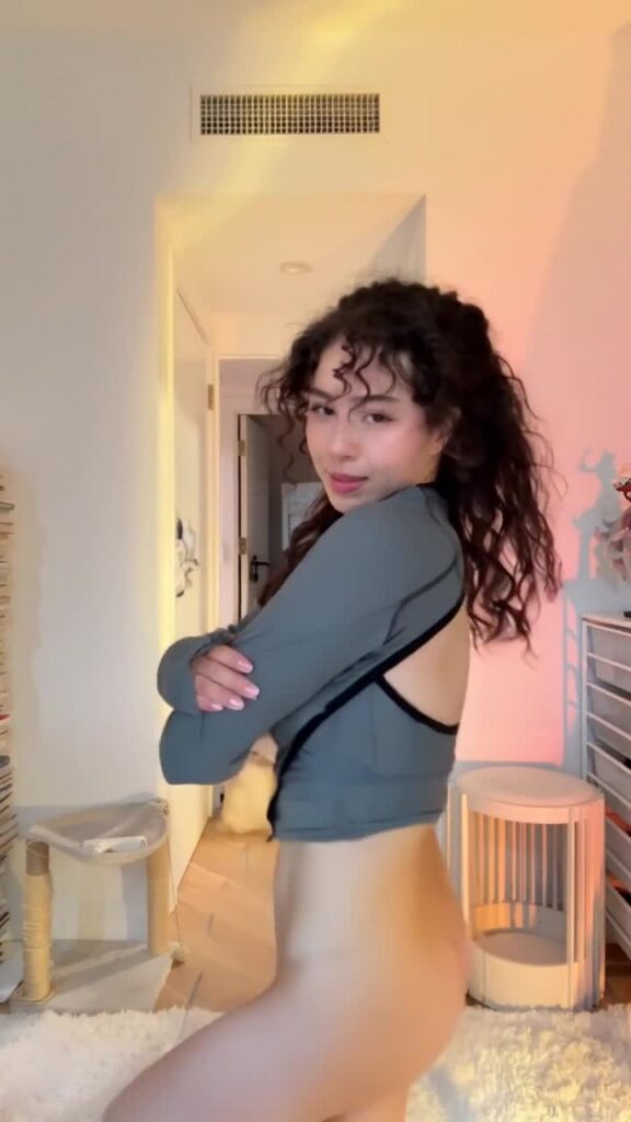 Video thumbnail for Pokimane AI Video Emulation - Nude AI Celebs