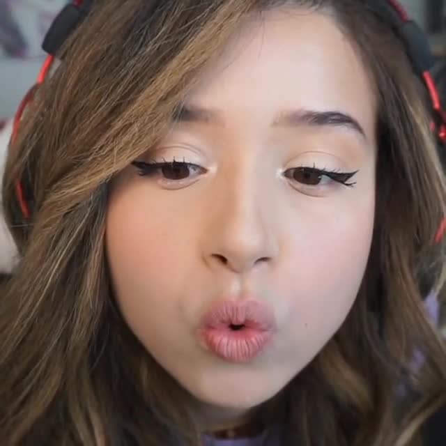 Video thumbnail for Pokimane AI Video Imagine - Nude AI Celebs