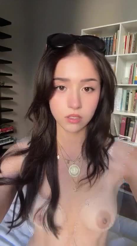 Video thumbnail for Pokimane Morphing AI Video - Nude AI Celebs